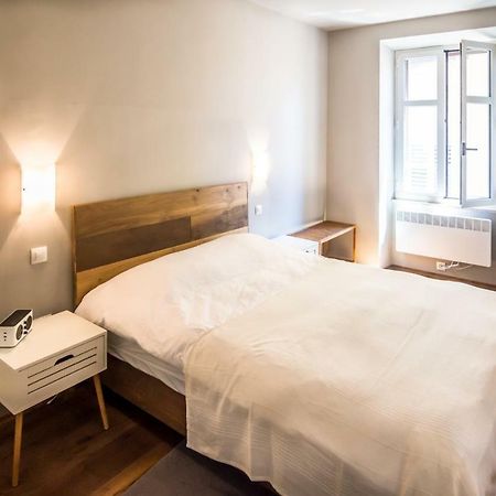 Apartment Festina Lente 罗维尼 外观 照片