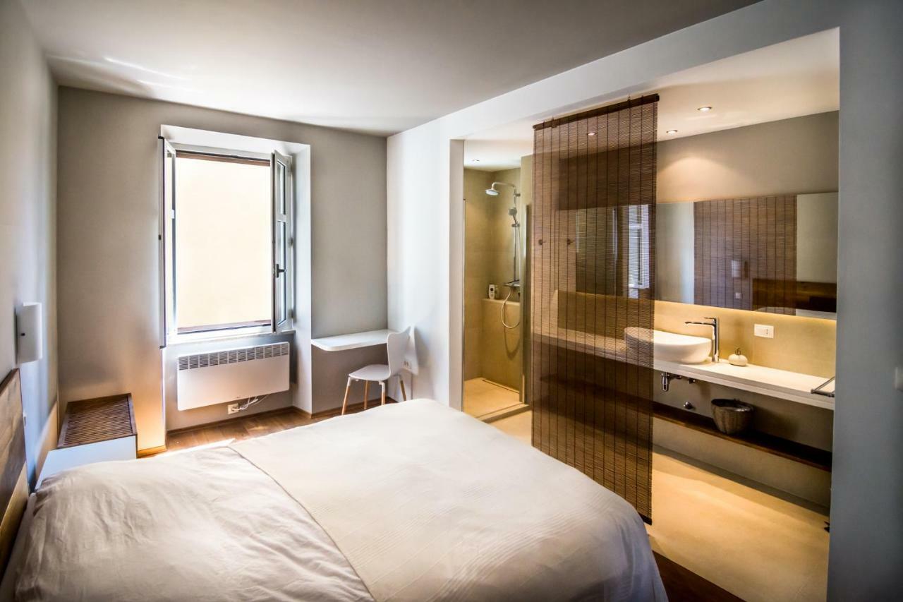 Apartment Festina Lente 罗维尼 外观 照片
